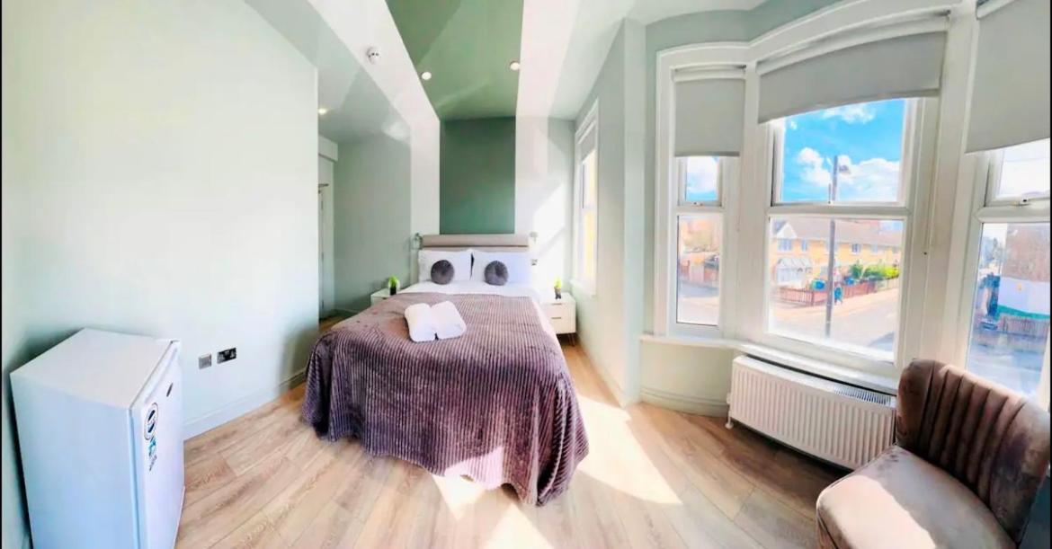 London 43 Ensuite Room Look Like Hotel Top Locations エクステリア 写真