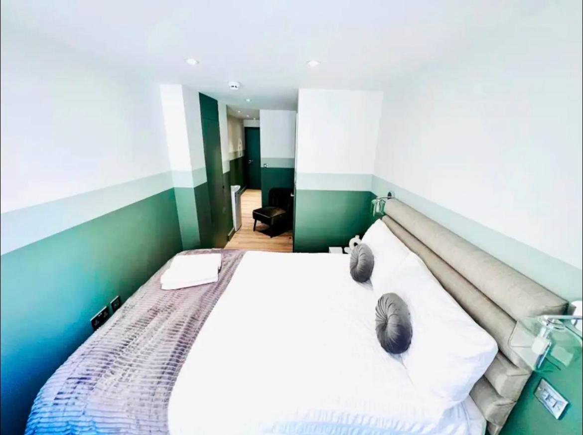 London 43 Ensuite Room Look Like Hotel Top Locations エクステリア 写真
